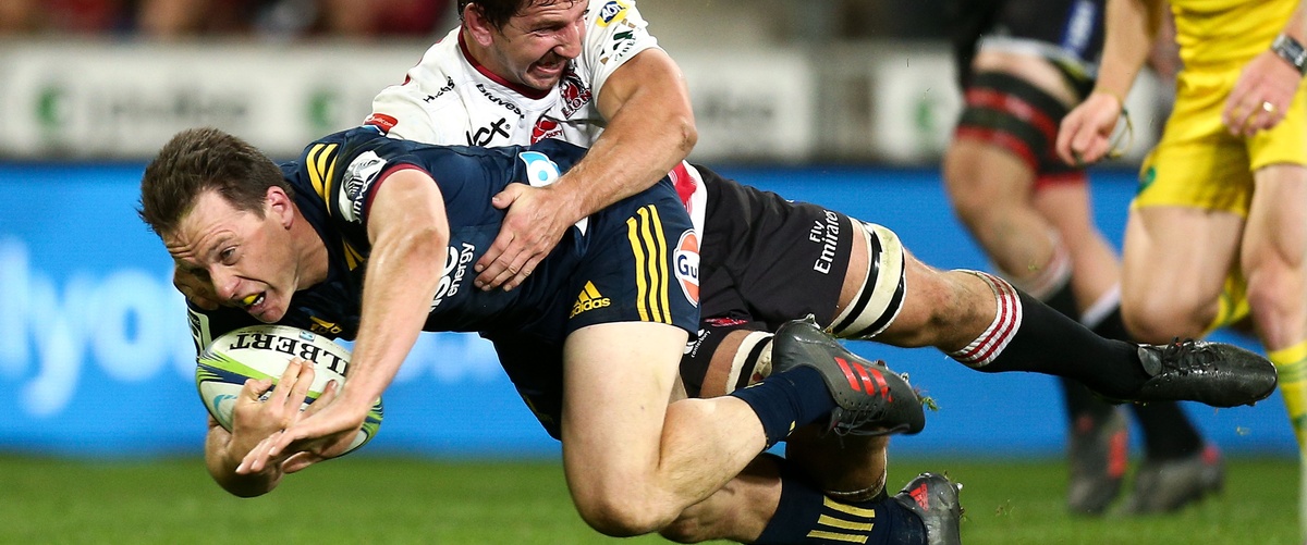 Five-try Highlanders hold off Lions
