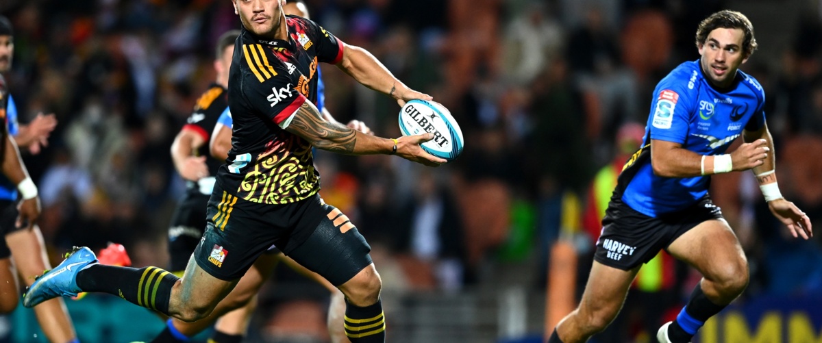 Chiefs look for improvement in knockout Waratahs clash