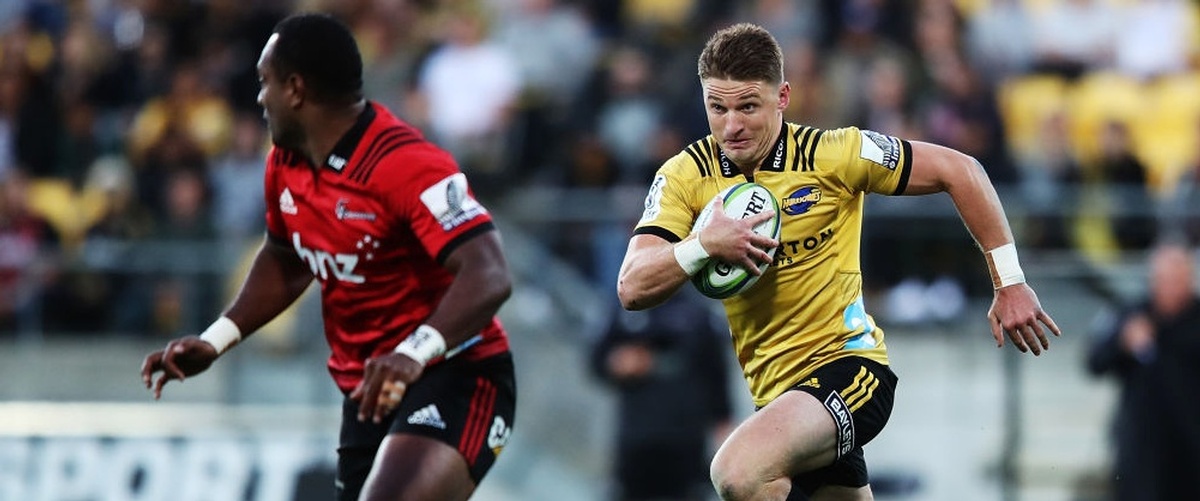 Hurricanes Impress Defeating the Crusaders