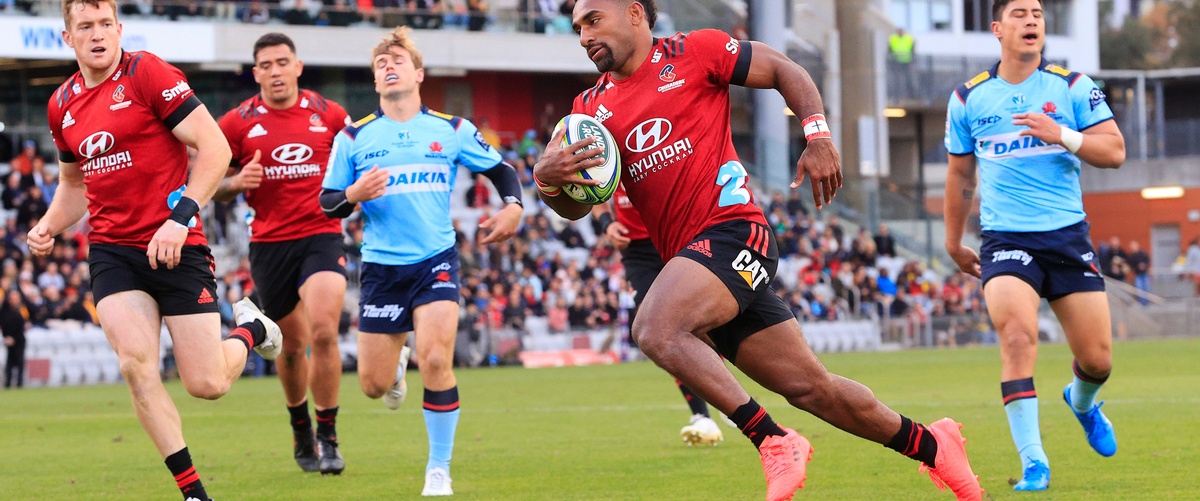 Crusaders put 50 past the Waratahs in eight-try Wollongong romp