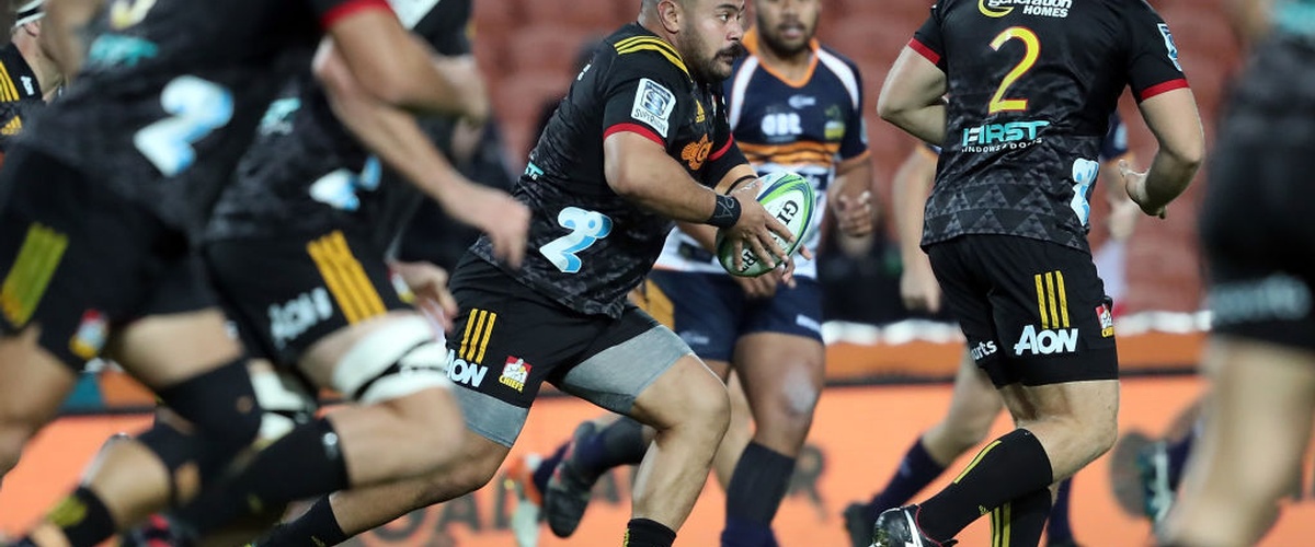 Chiefs Hold Off Spirited Brumbies