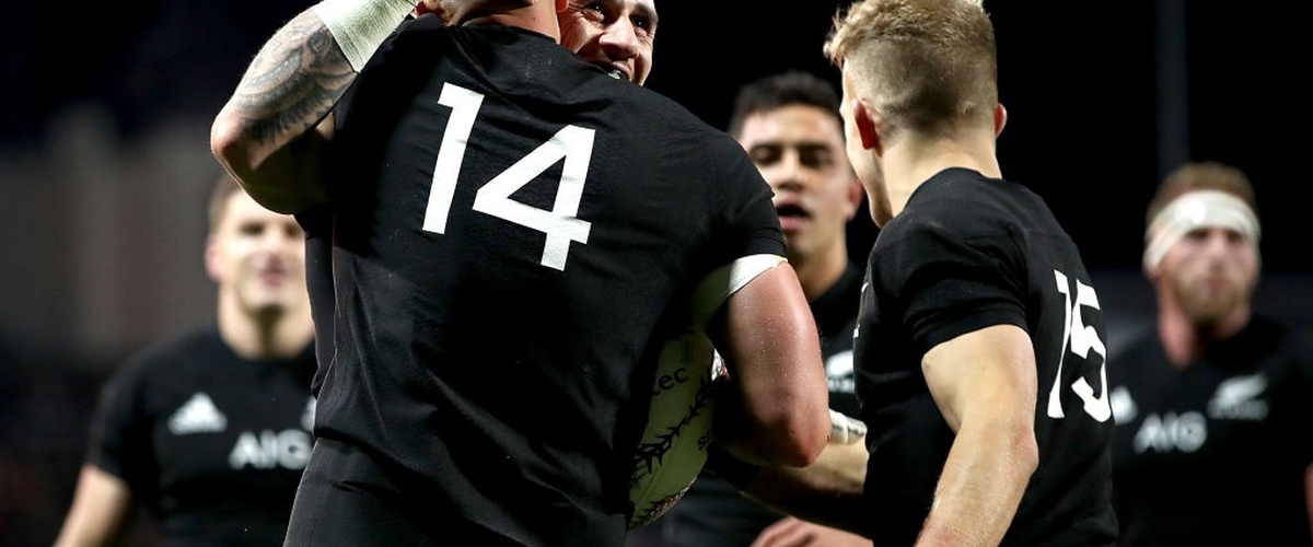 All Blacks late surge puts Pumas to bed